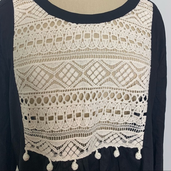 Umgee Embroidered black peplum top - Picture 7 of 15